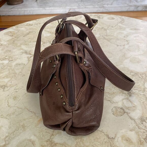 High Fashion Canada Leather Shoulder Bag - Picture 5 of 15